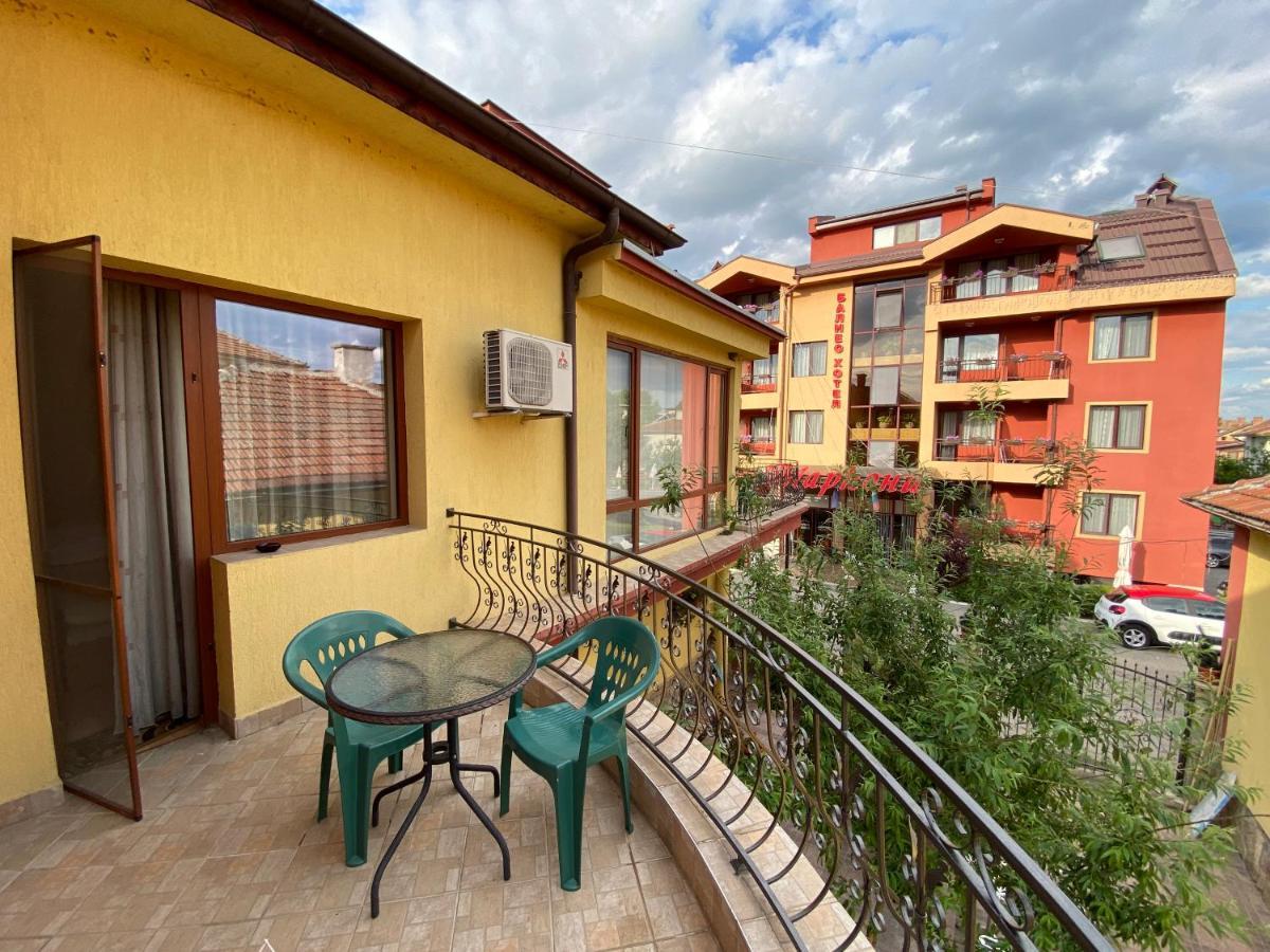 Family Hotel Kavrakovi Pavel Banya Εξωτερικό φωτογραφία